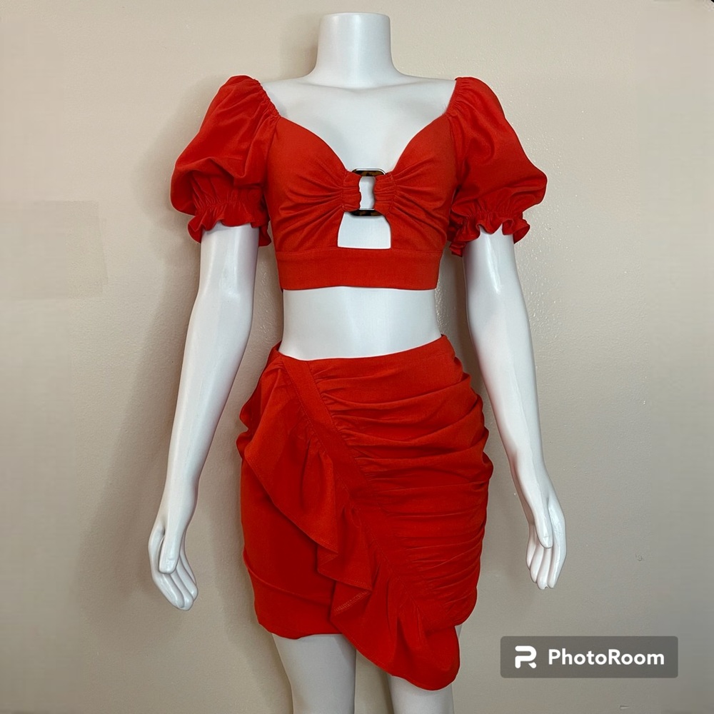 Orange cutout puff sleeve ring crop top ruched ruffle skirt set